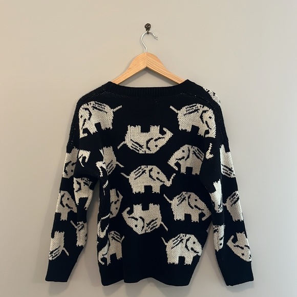 Elephant Knit Sweater 🐘 - Picture 4 of 6